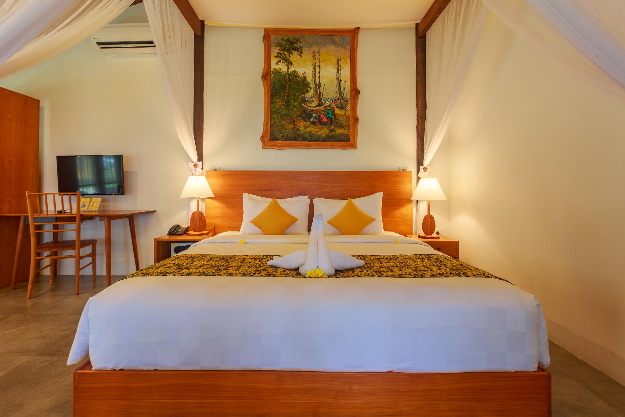 Premier, King Bed, Beach Front