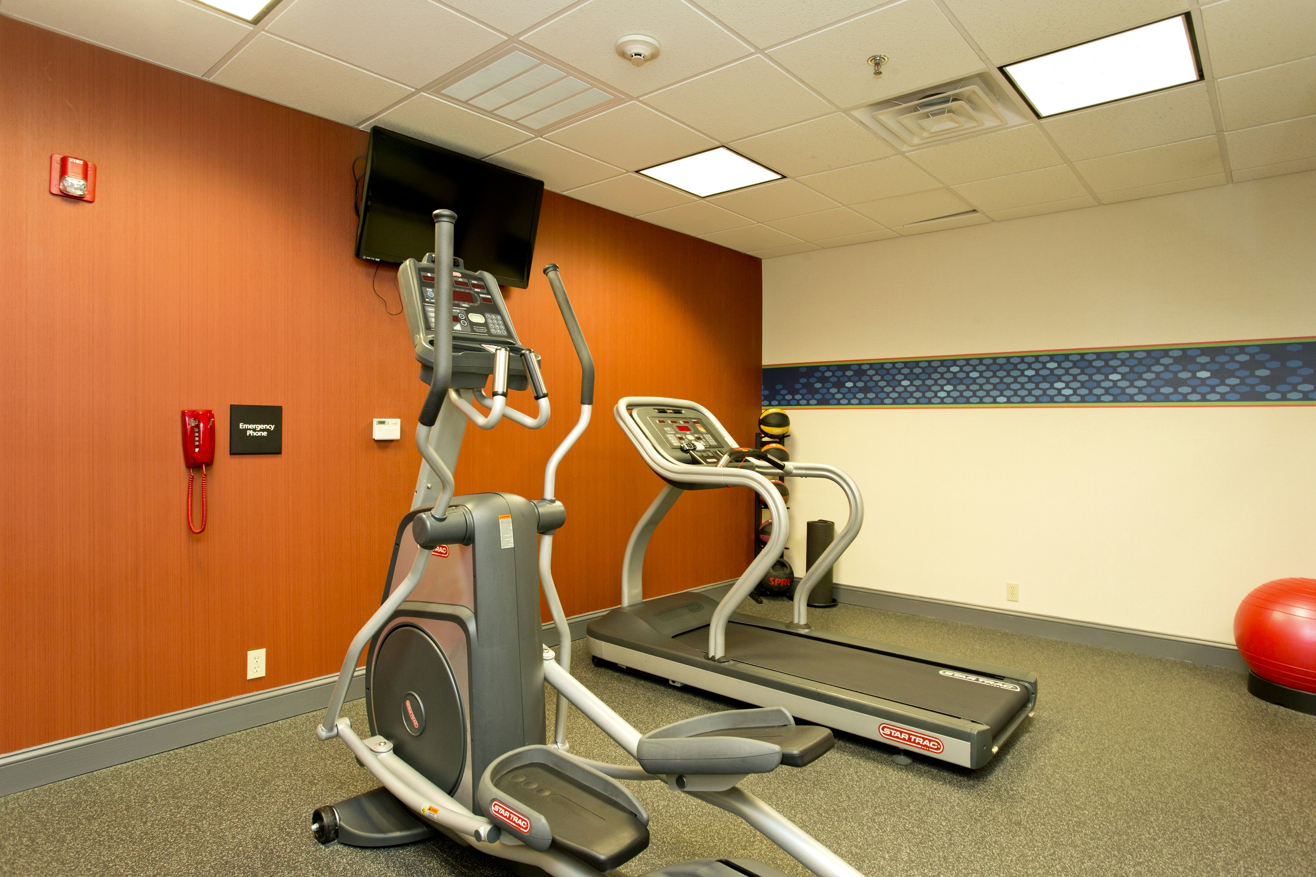 Hampton Inn Martinsburg South-Inwood 50/75