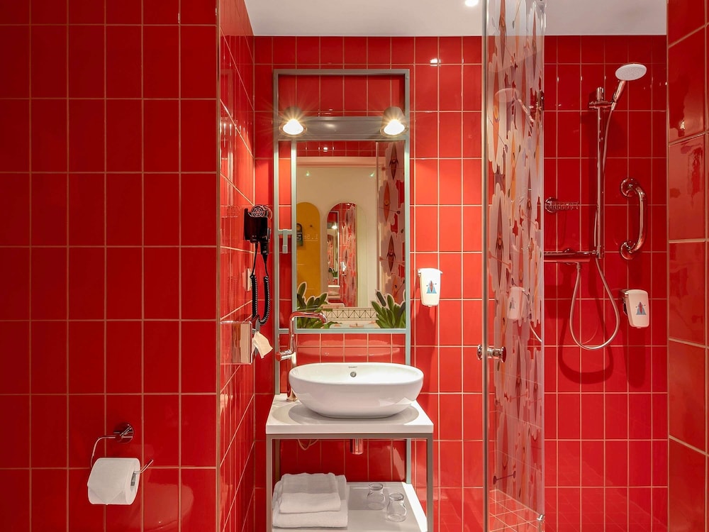 Ibis Styles Warszawa Centrum 76/76