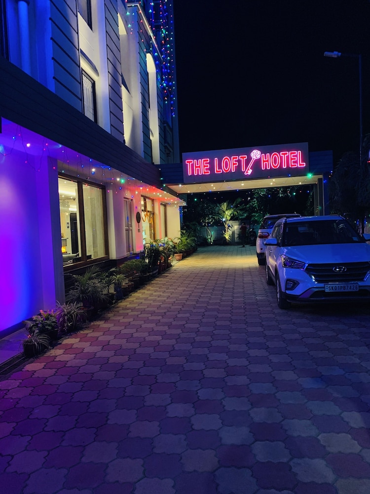 The Loft Hotel 43/50