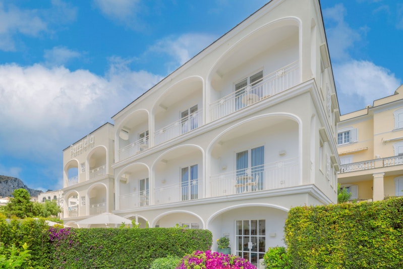 Pazziella Garden & Suites 2/66