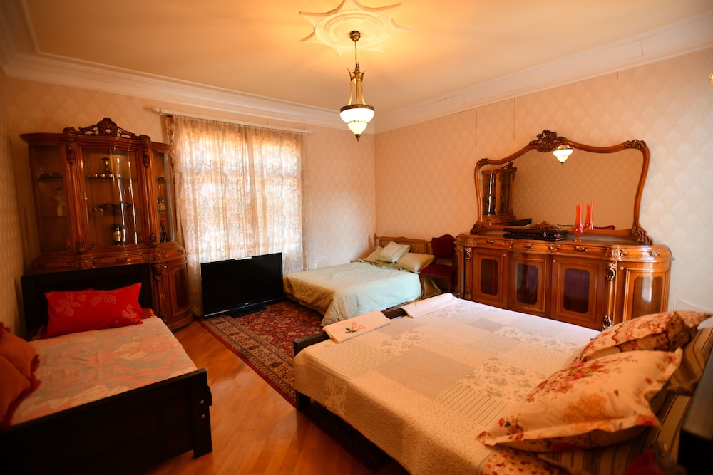 Guest House Caucasus 9/48