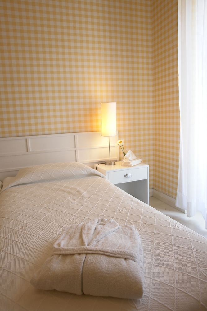 Paradise Art Hotel 13/57