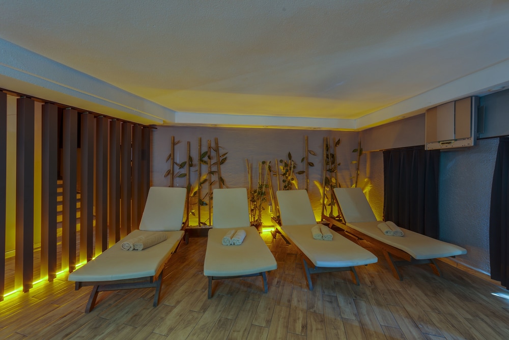 Ladonia Hotels Gumbet Holiday 29/50