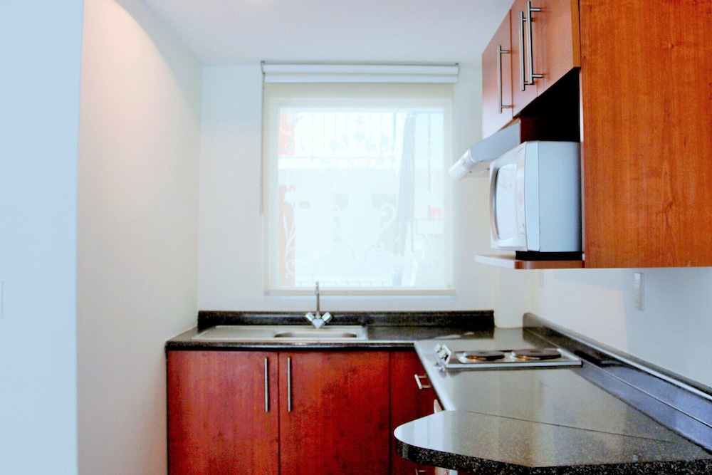 Residence L Heritage Aristoteles 140 By Bluebay Ex Suites Aristoteles 140 27/57