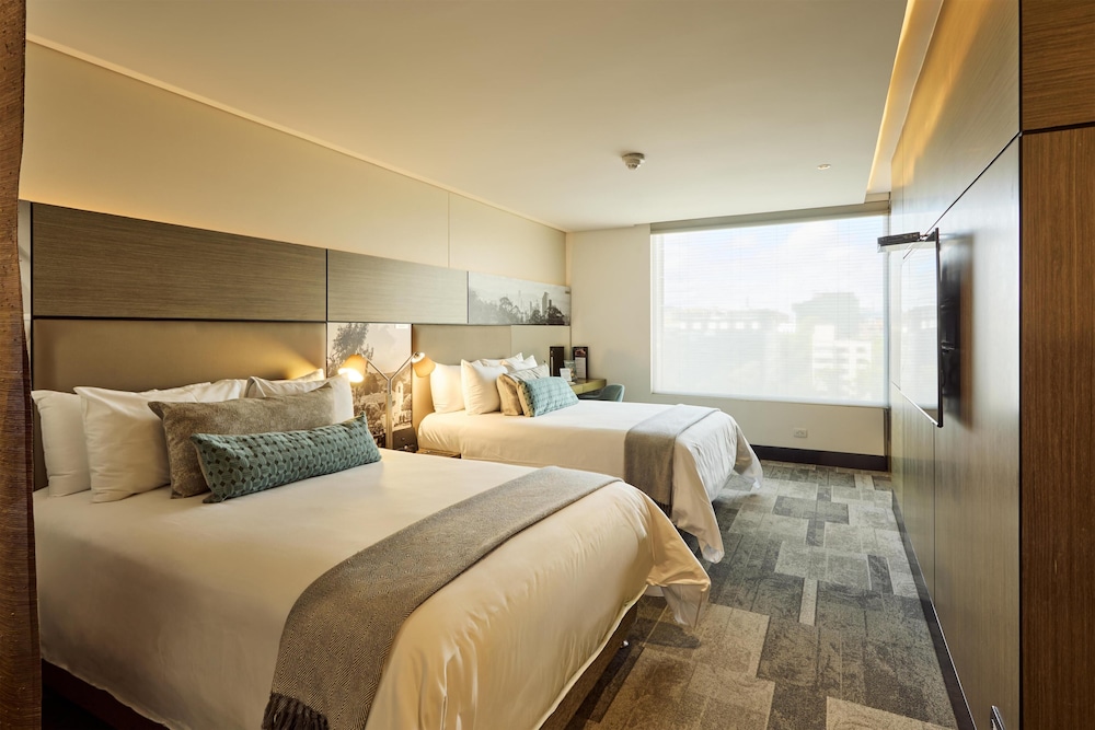 Ek Hotel 15/49