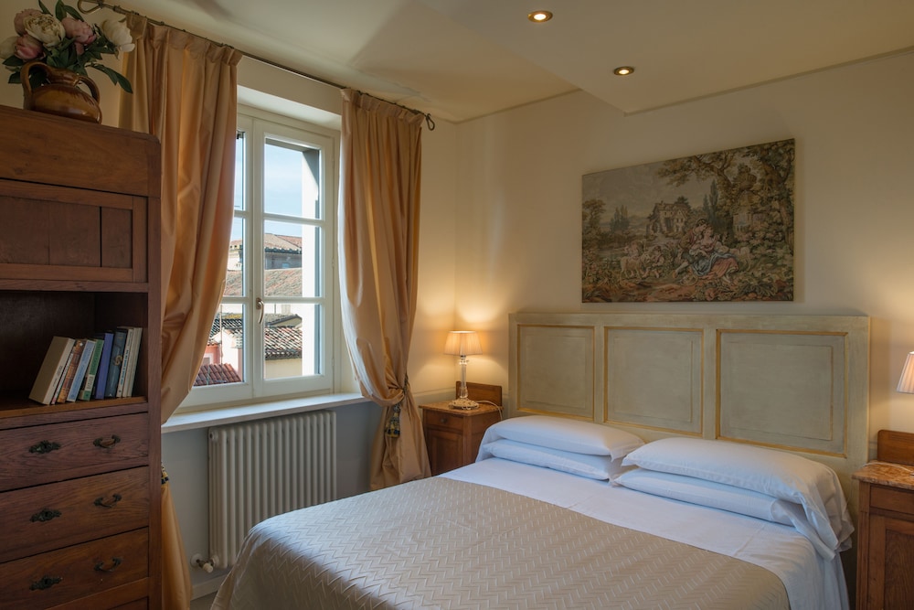 Palazzo Rotati 13/50