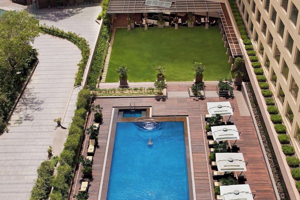 Courtyard By Marriott Mumbai International Airport 43/50