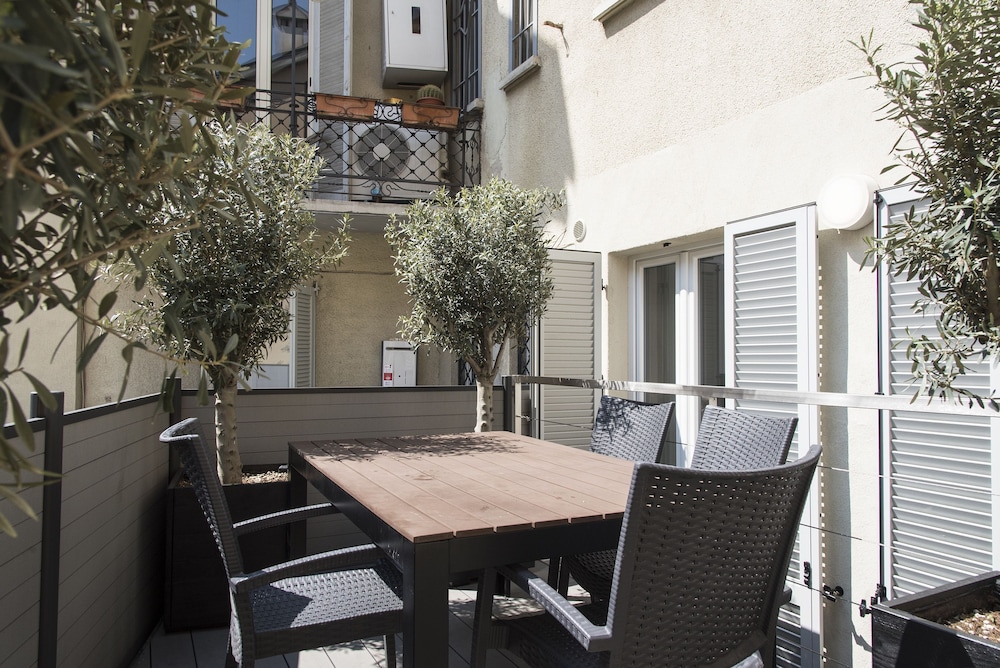Brera Apartments In Nerino 37/50