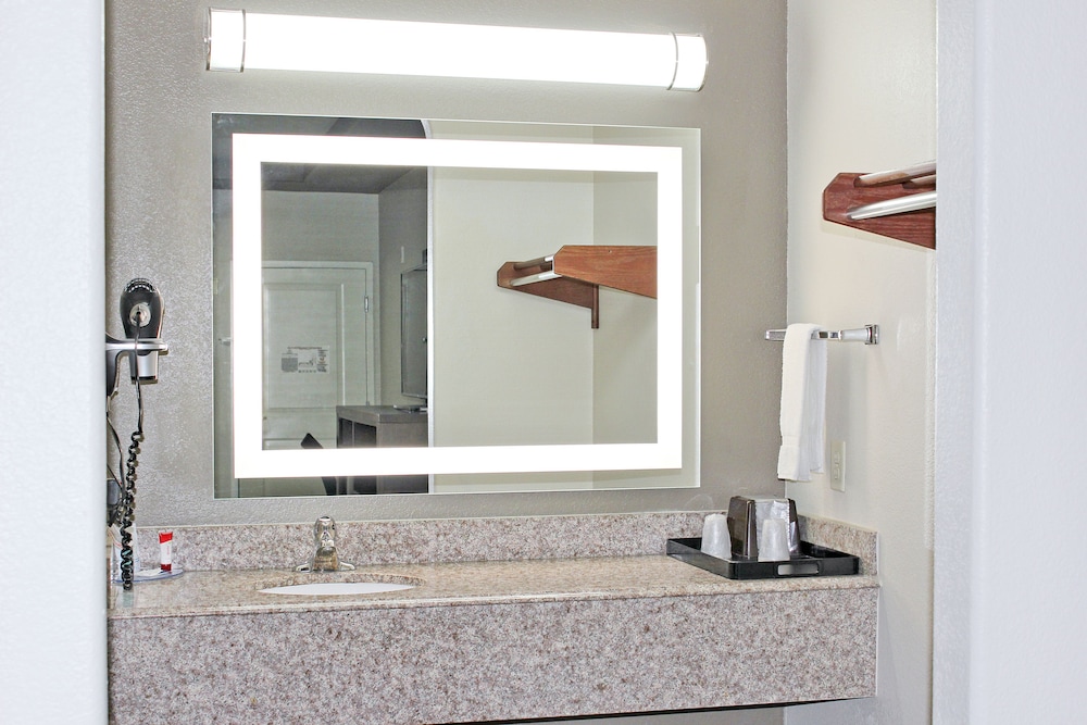 Palacio Royale Inn Houston Nw 7/33