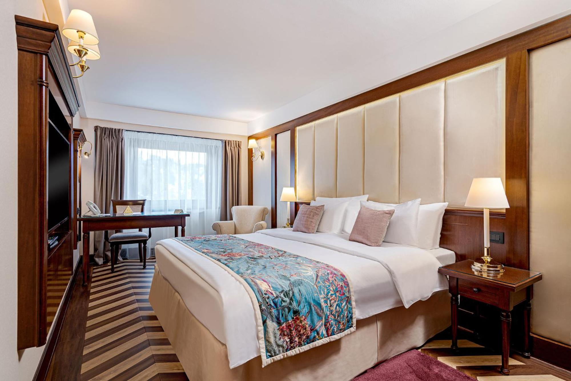 Room, Double Bed, No Balcony