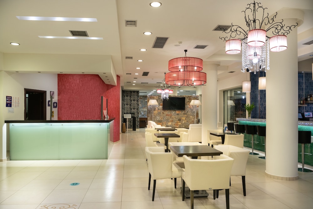 Angela Suites Boutique Hotel 46/61