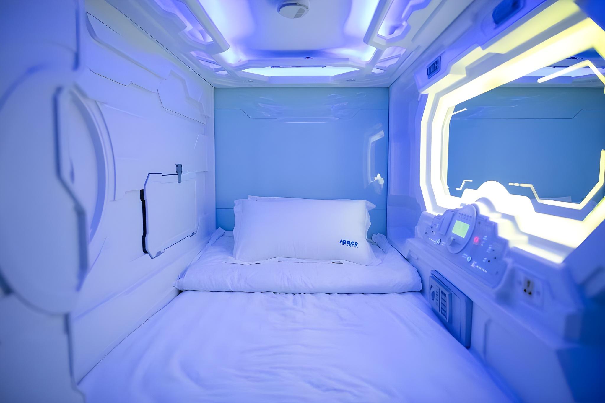 Capsule, Female Only, Single