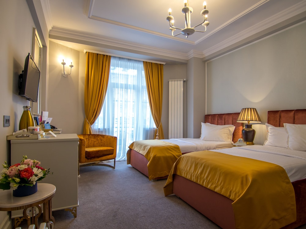Hotel Lido By Phoenicia 19/70