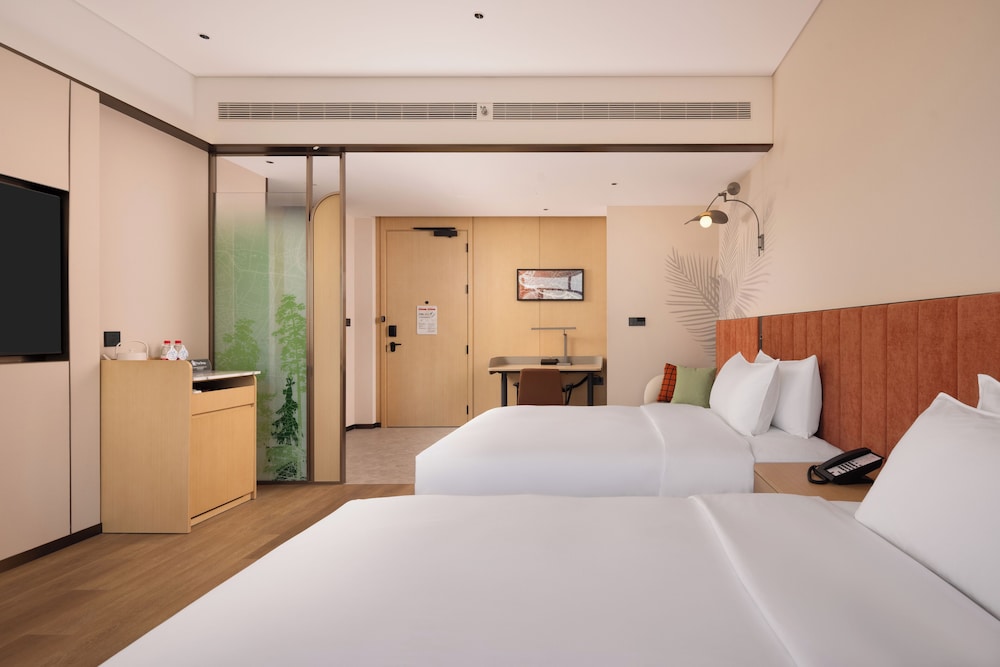 Deluxe, Twin Beds