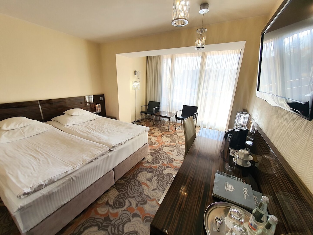 Hotel Rysy 16/84