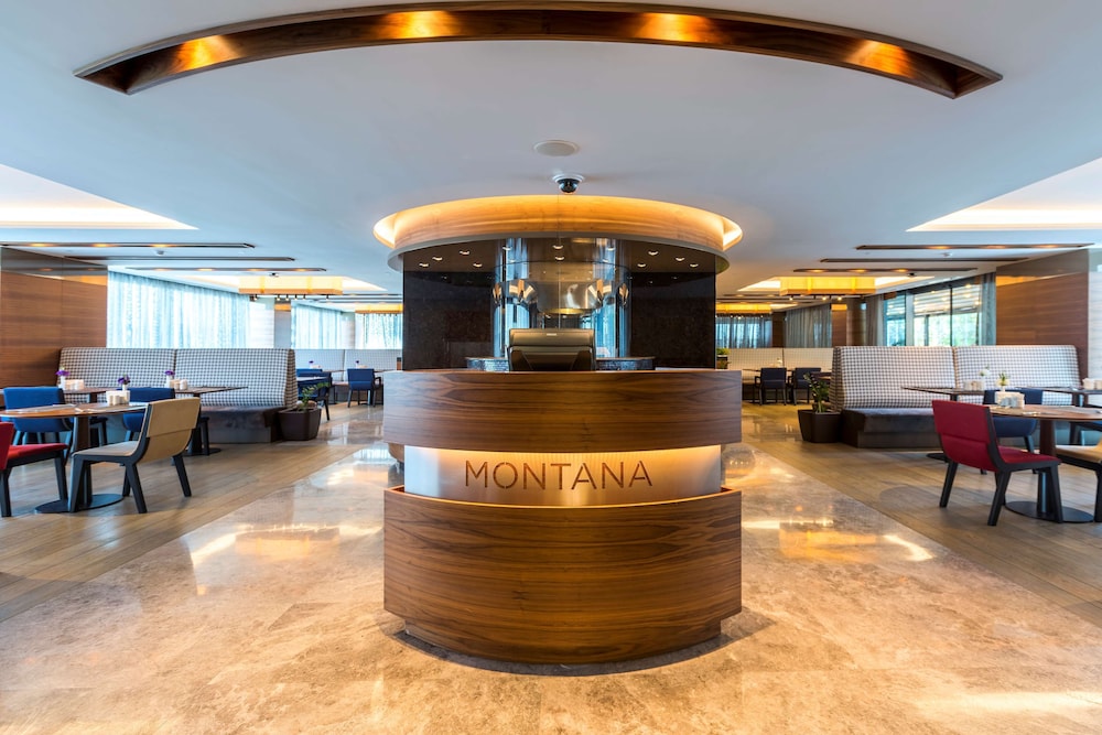 Golden Tulip Istanbul Bayrampasa 4/50