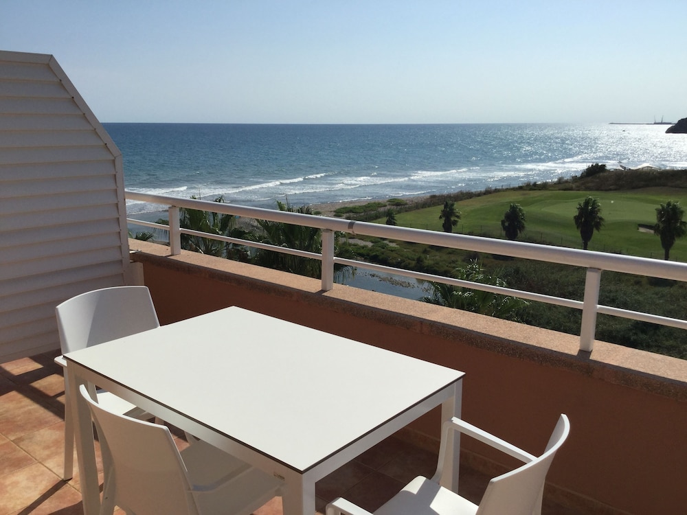 Sunway Playa Golf Sitges 45/71