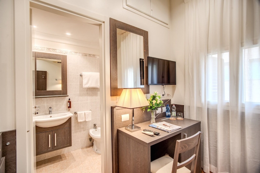 Hotel Mirti 20/22