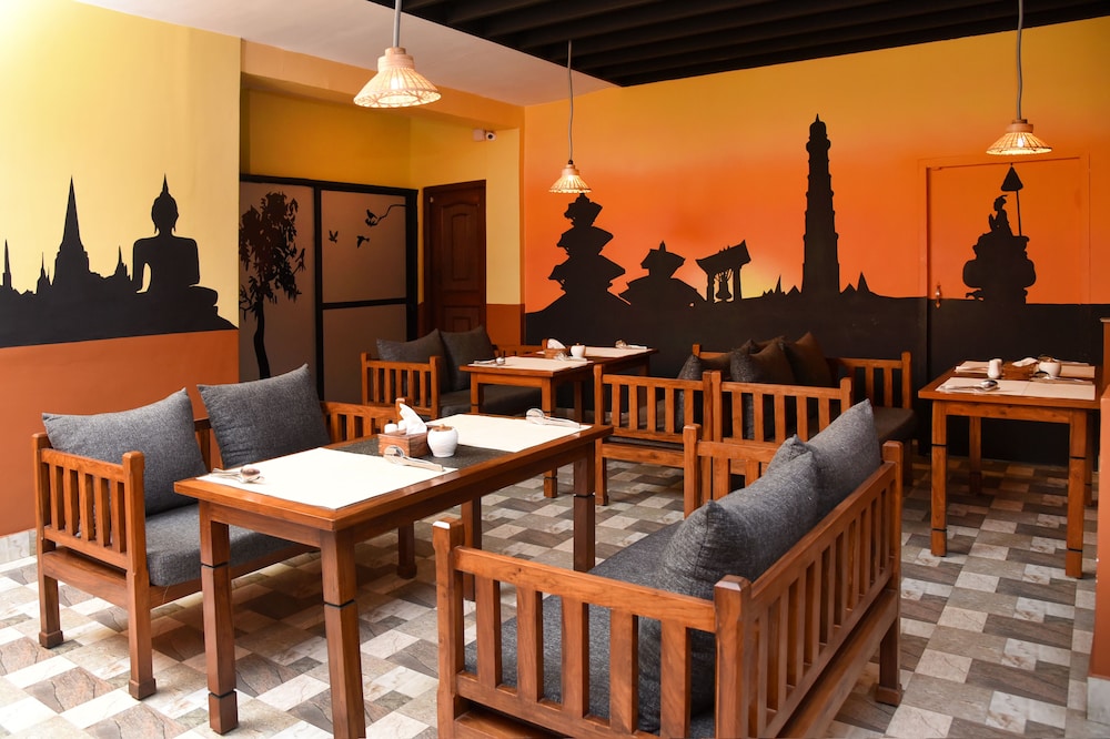 Karma Boutique Hotel 36/43