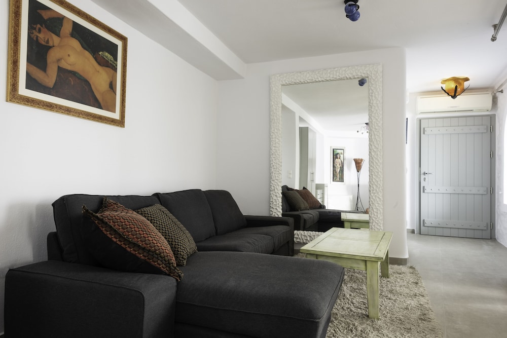 Smy Mykonos Suites Villas 30/50