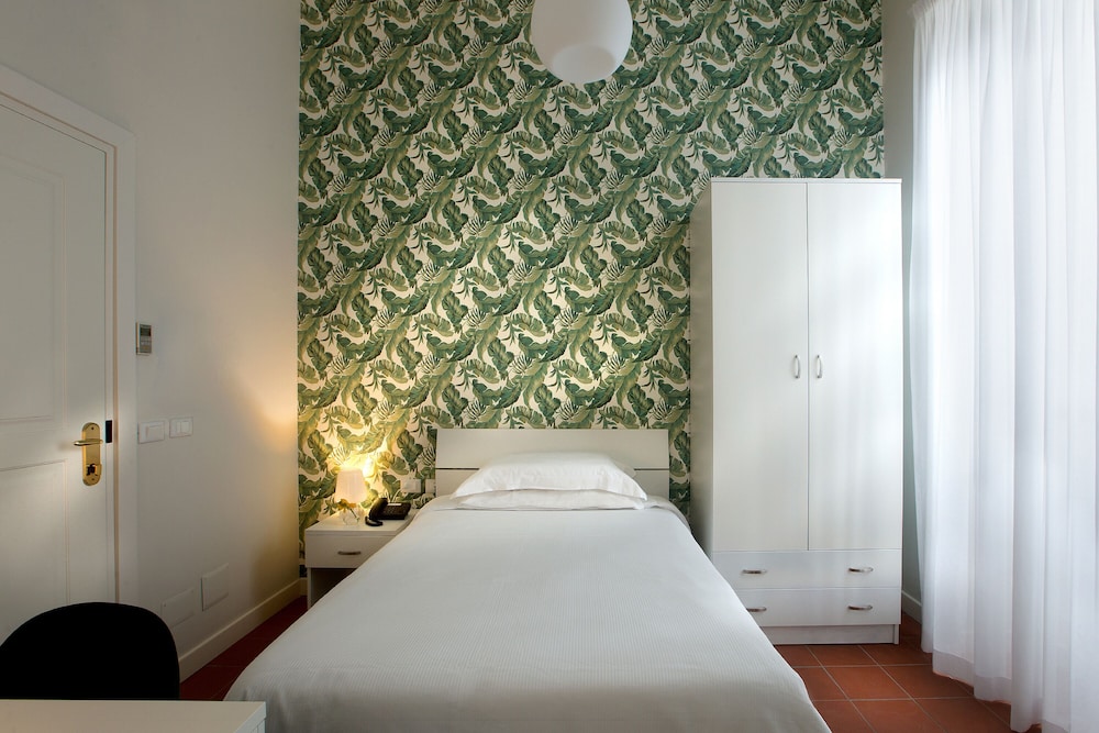 Palazzo Sant'Antonio 32/63