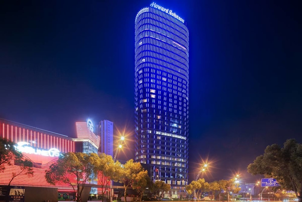 Howard Johnson Plaza By Wyndham Ningbo 44/50