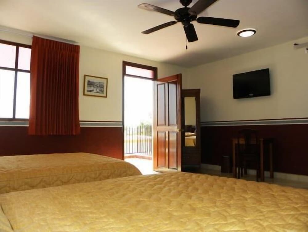 Hotel El Navegante 30/45