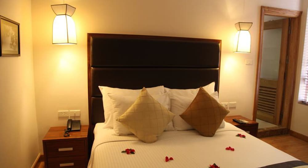 Hanoi Elite Hotel 24/56