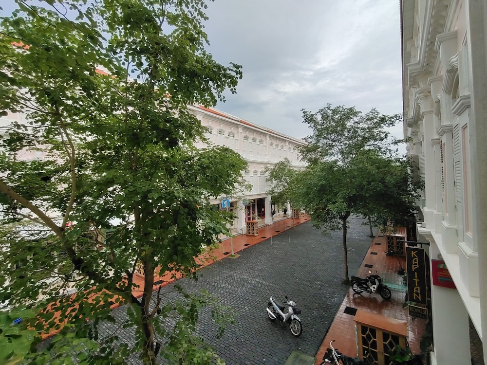 Kapitan Kongsi Hotel 47/50