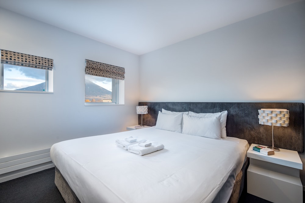 Kira Kira 9/50