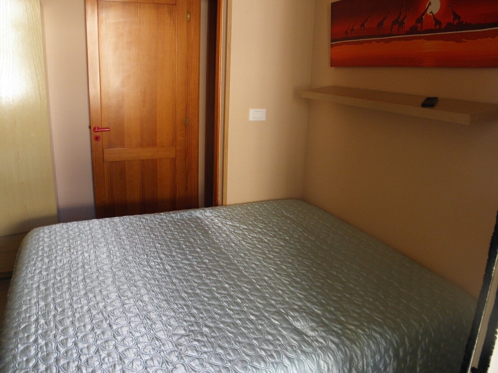 Blue Sky Hotel 15/48