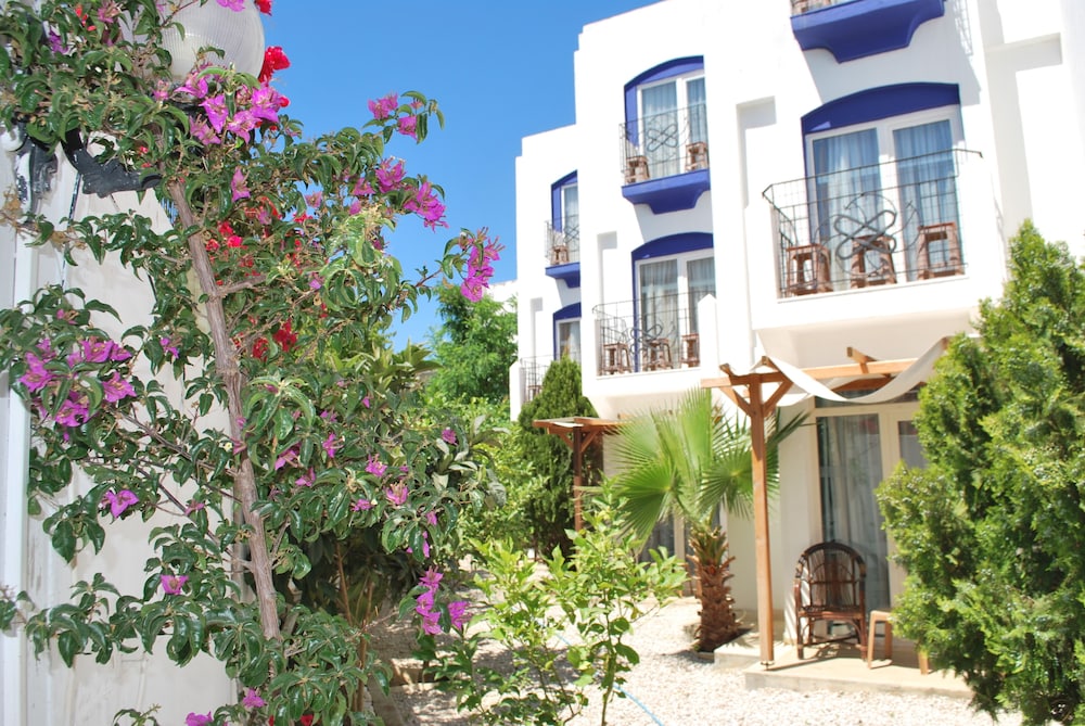Serpina Hotel - Adults Only 10/68