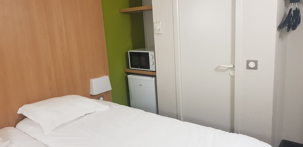 B B Hotel Poitiers 2 23/44