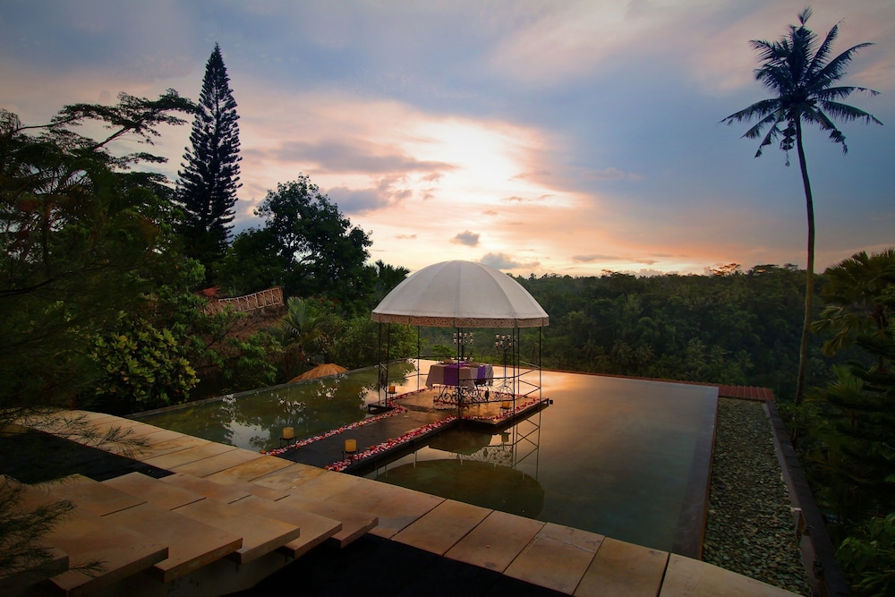 Kupu Kupu Barong Villas And Tree Spa 64/74