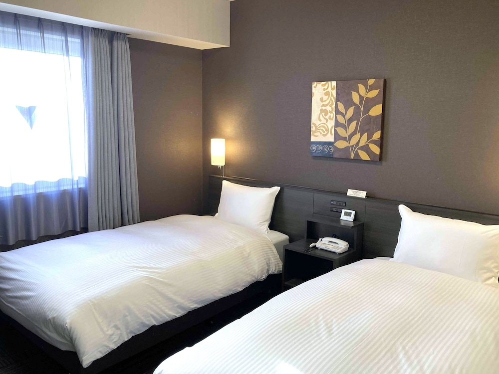 Comfort, Twin Beds