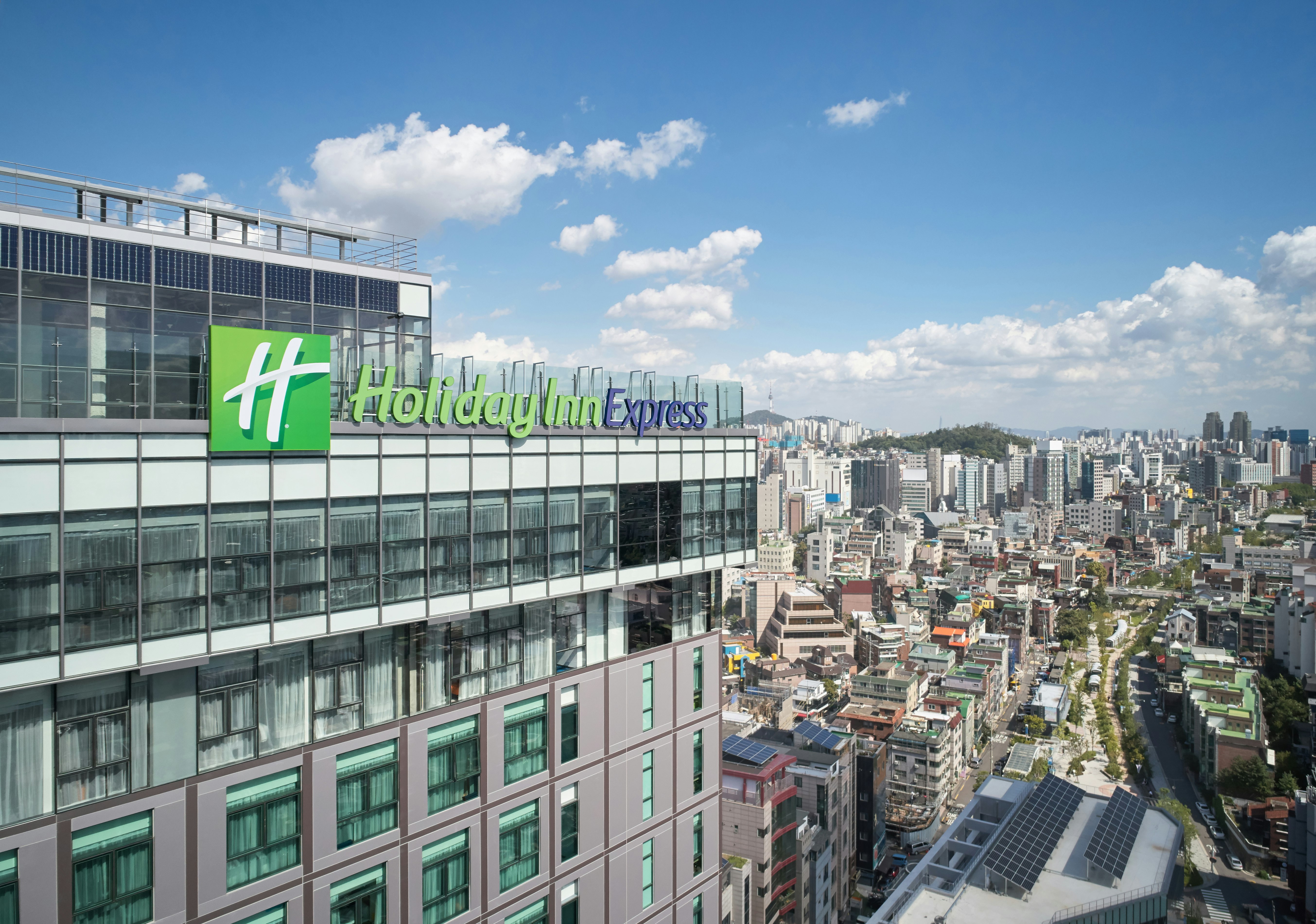 Holiday Inn Express Seoul Hongdae 7/74