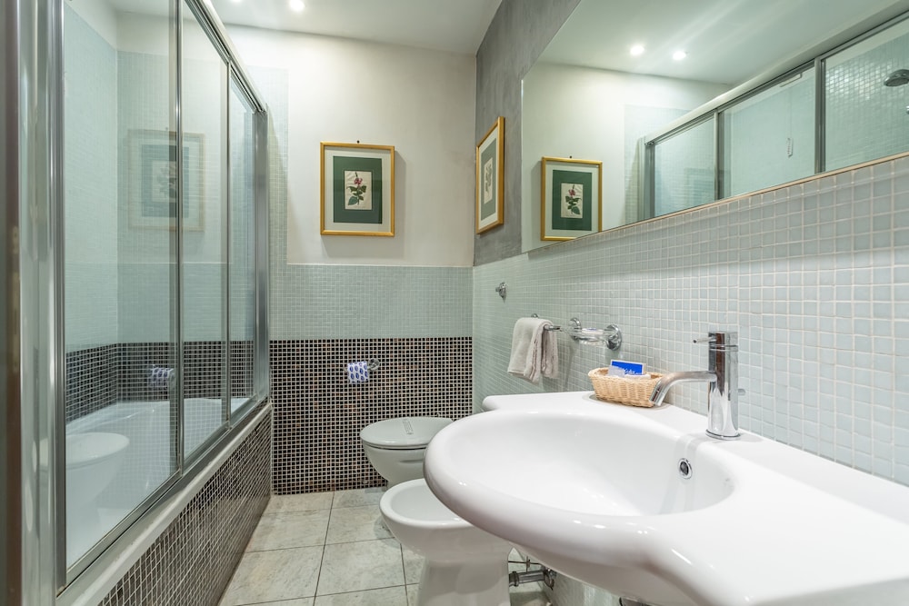 Hotel Medici 46/48