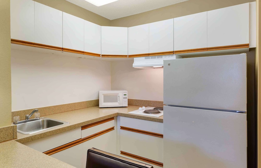 Extended Stay America Suites Boston Marlborough 49/55