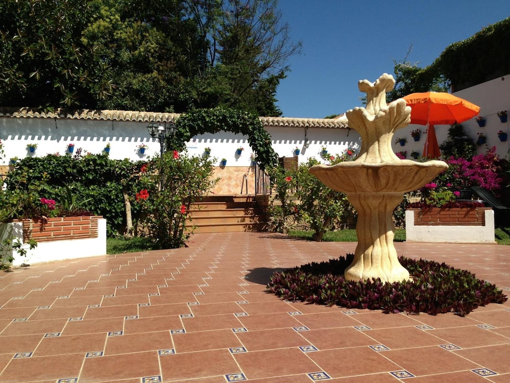 Hotel Carmen Teresa 29/72