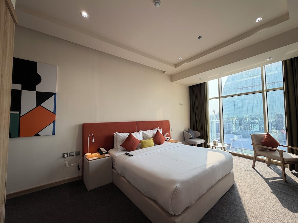 أجنحة نوفوتيل الرياض ديار(Sunday Hotel Al Olaya formerly Novotel Suites Riyadh Centre) 28/75