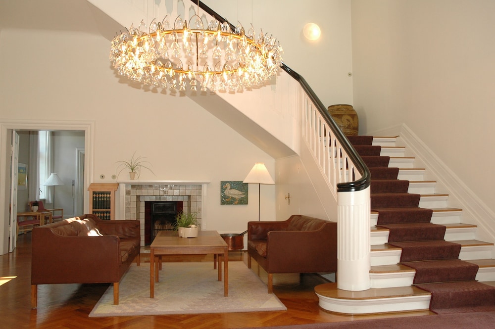 Sinatur Hotel Skarrildhus 25/27