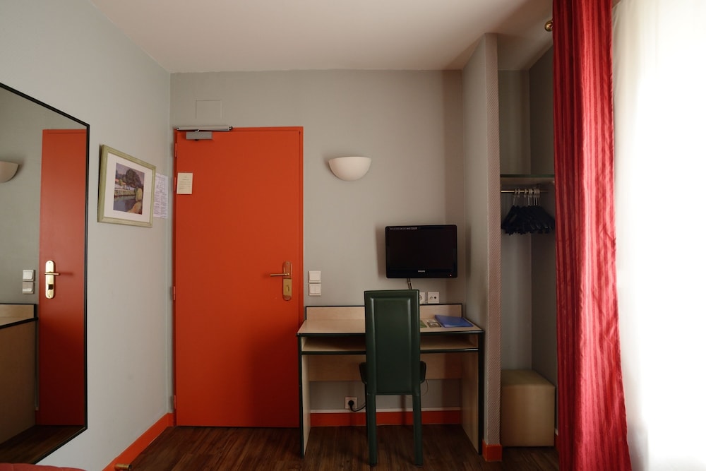 HOTEL PIERRE NICOLE 22/53