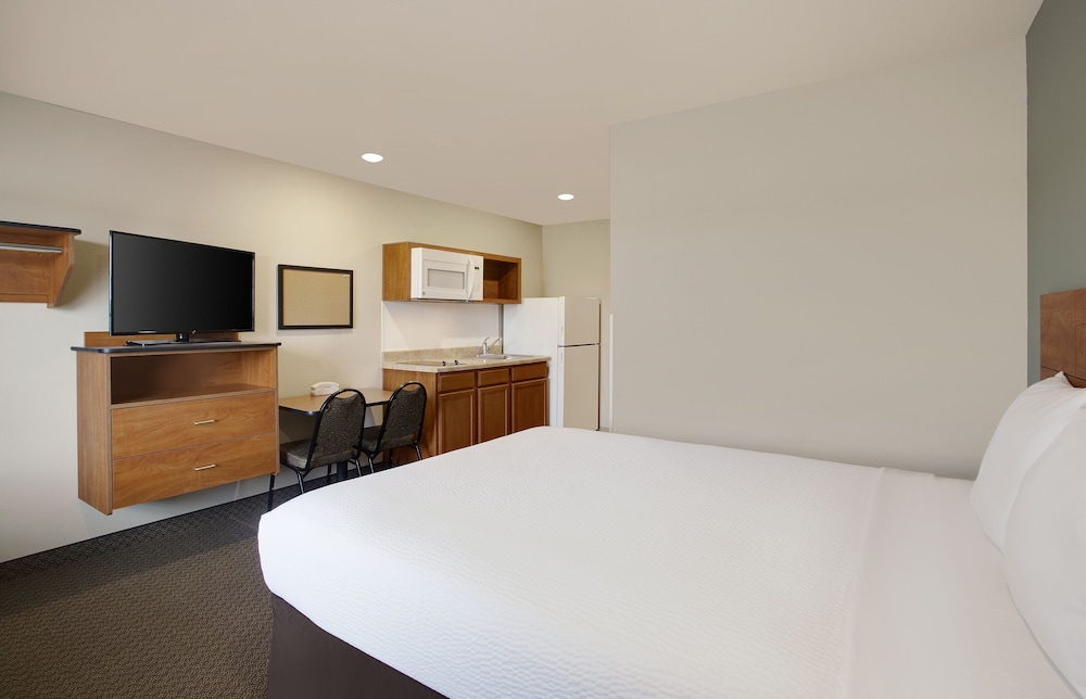 WoodSpring Suites Frederick I-70 9/16