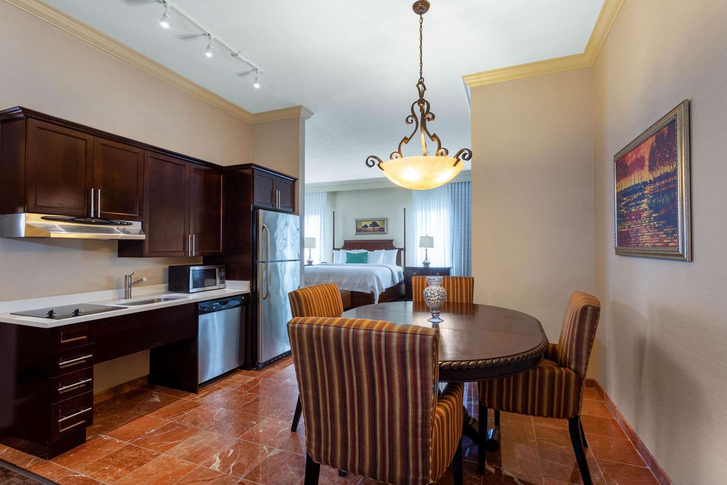 Hawthorn Suites by Wyndham West Palm Beach 33/53