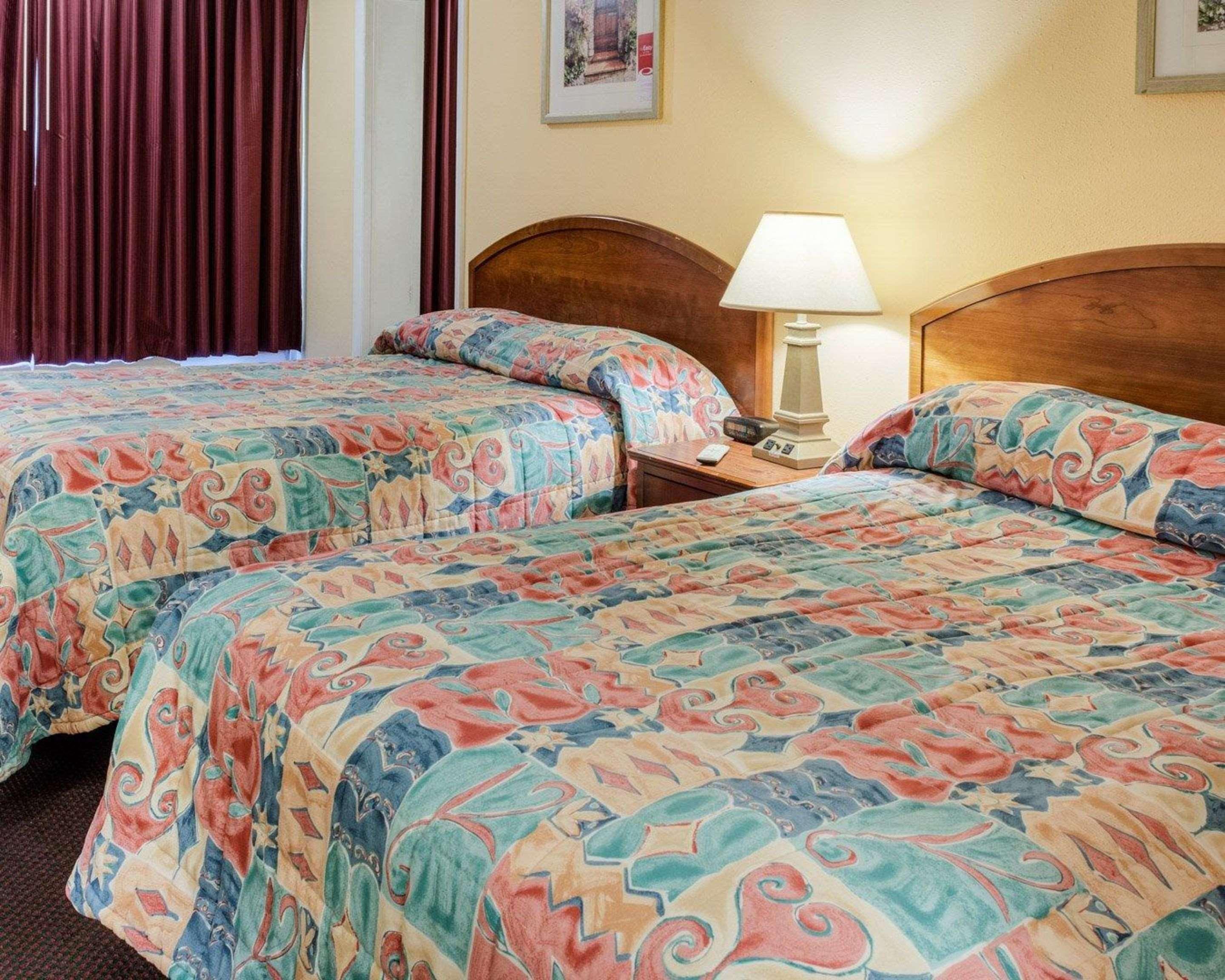 SUITE, 2 QUEEN BEDS