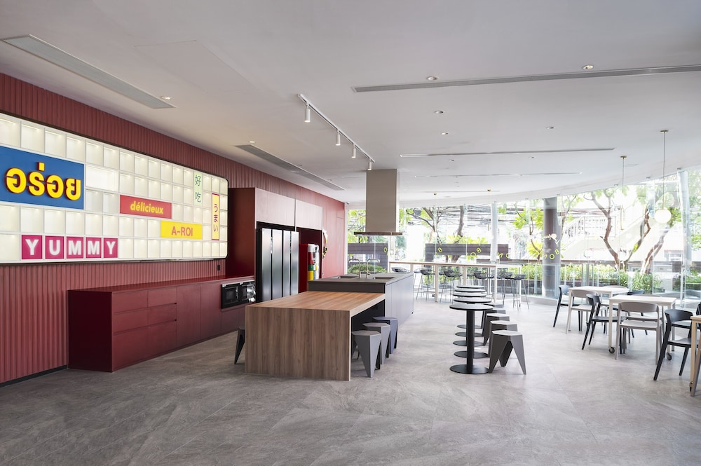 Riva Vibe Hotel Bangkok 36/45