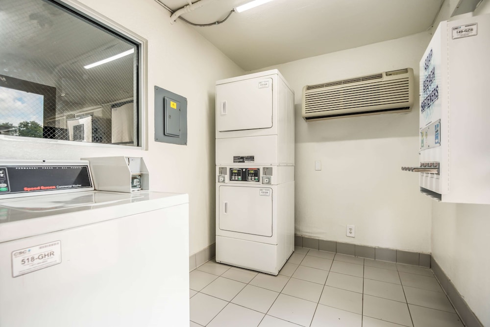 Motel6 College Station, TX - Bryan 18/41