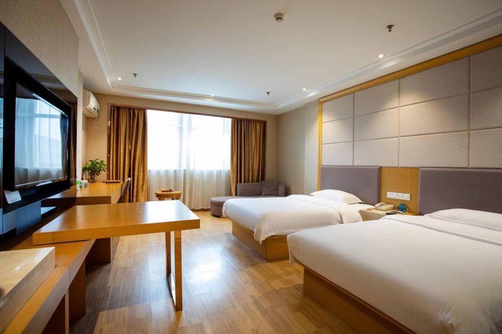 GreenTree Inn Jiangsu Wuxi Jiangyin Yunting Changshan Avenue ChenGYAng Road Business Hotel 4/37