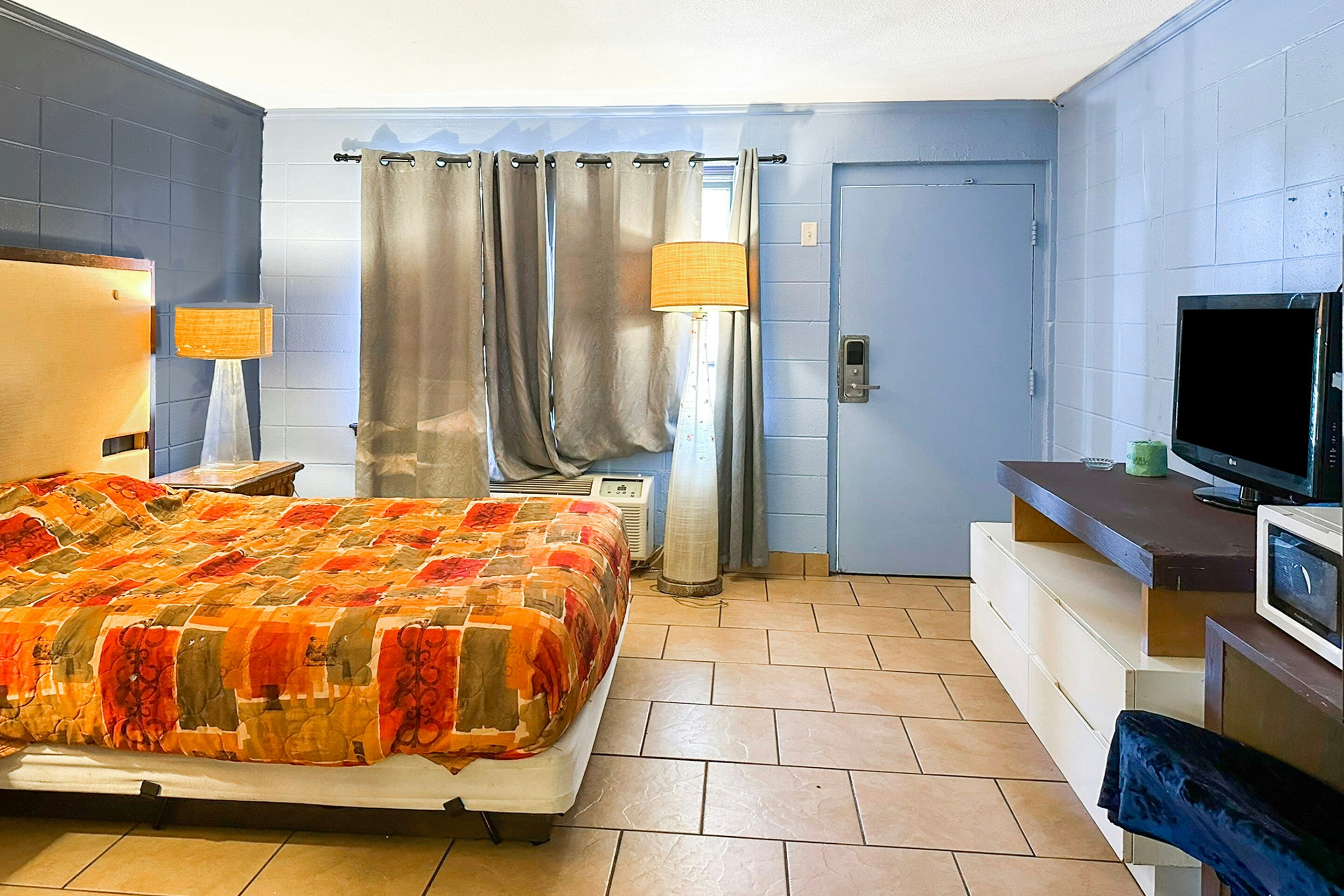 FAMILY, 2 DOUBLE BEDS